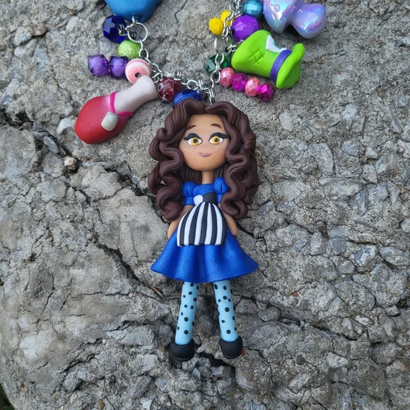 🫐Alice 🍇 in Wonderland 🍄 Necklace🥀 - Picture 3 of 6